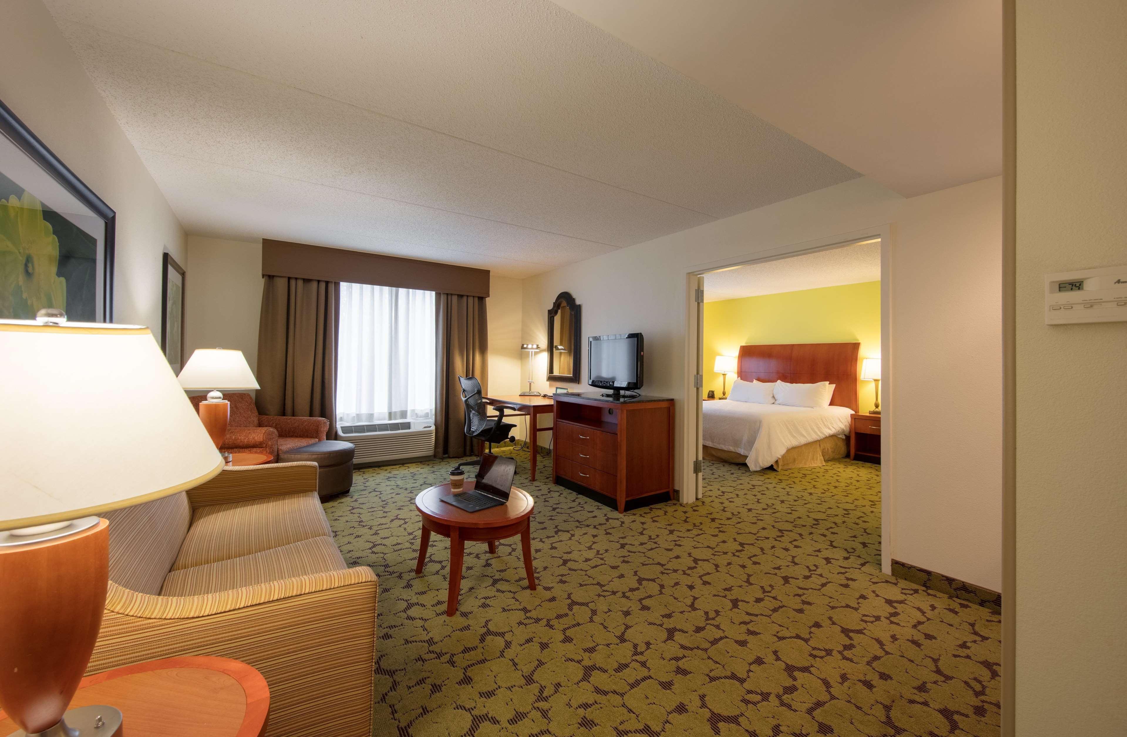 Hilton Garden Inn Columbia/Harbison Экстерьер фото