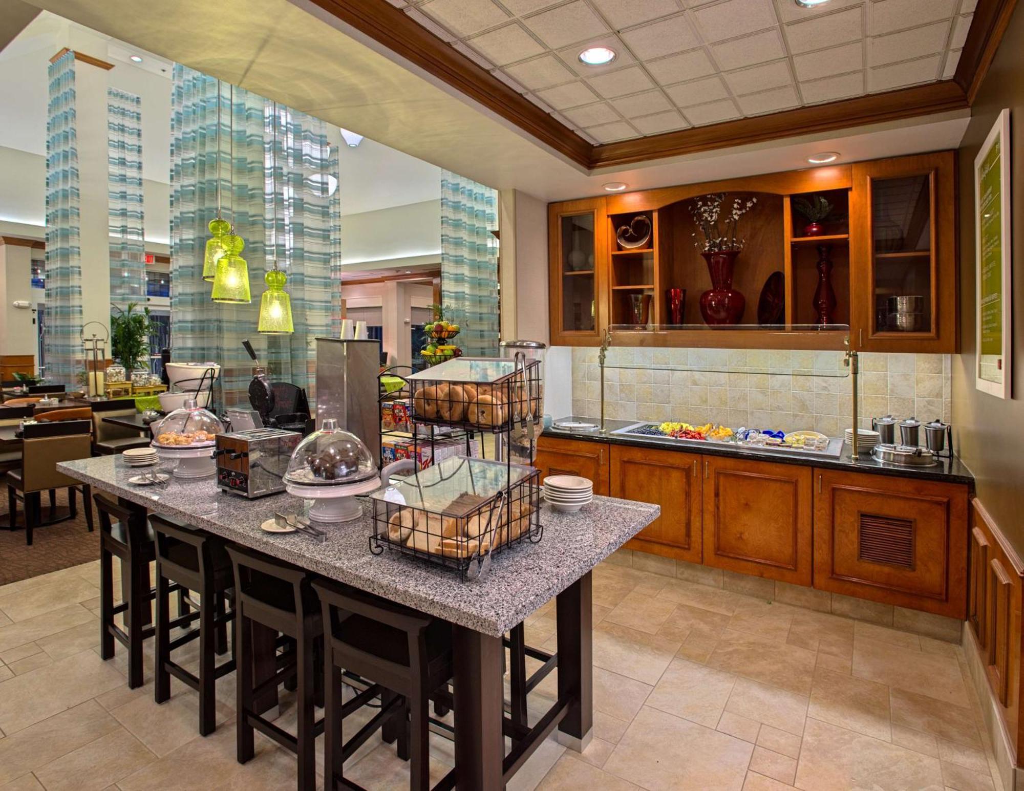 Hilton Garden Inn Columbia/Harbison Экстерьер фото