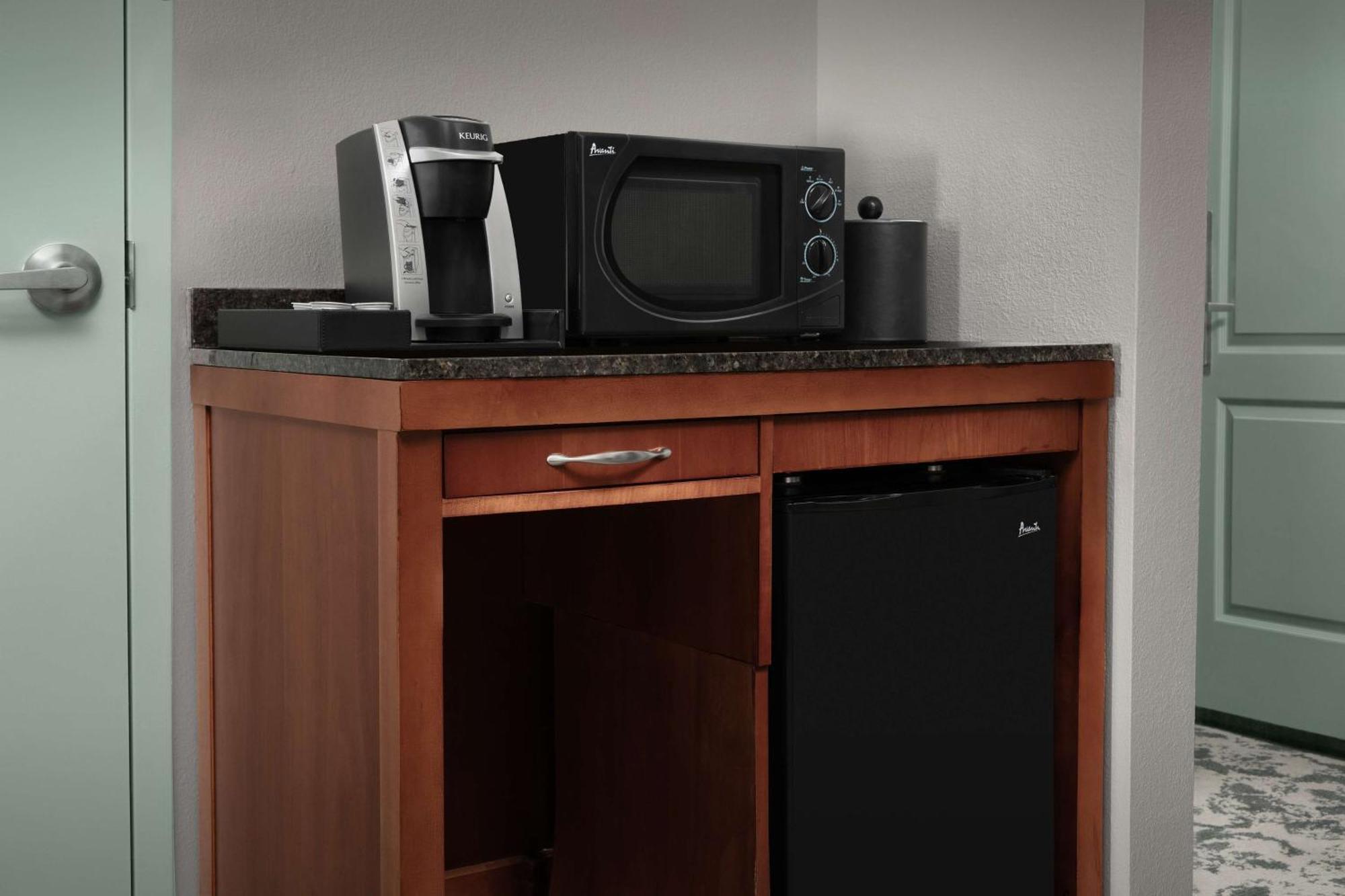 Hilton Garden Inn Columbia/Harbison Экстерьер фото